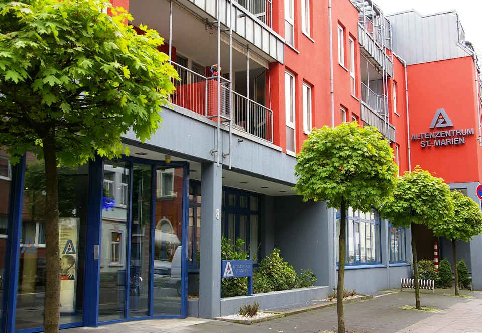 Außenansicht: Altenzentrum St. Marien in Köln