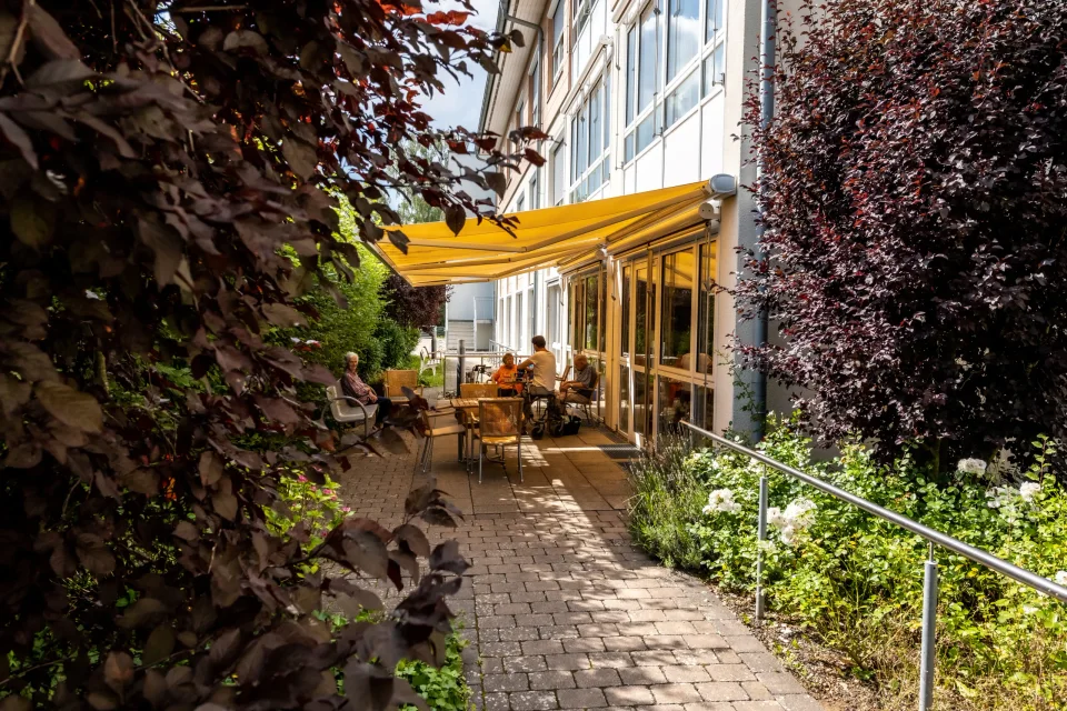 Terrasse am Haus Agape Stetten in Leinfelden-Echterdingen