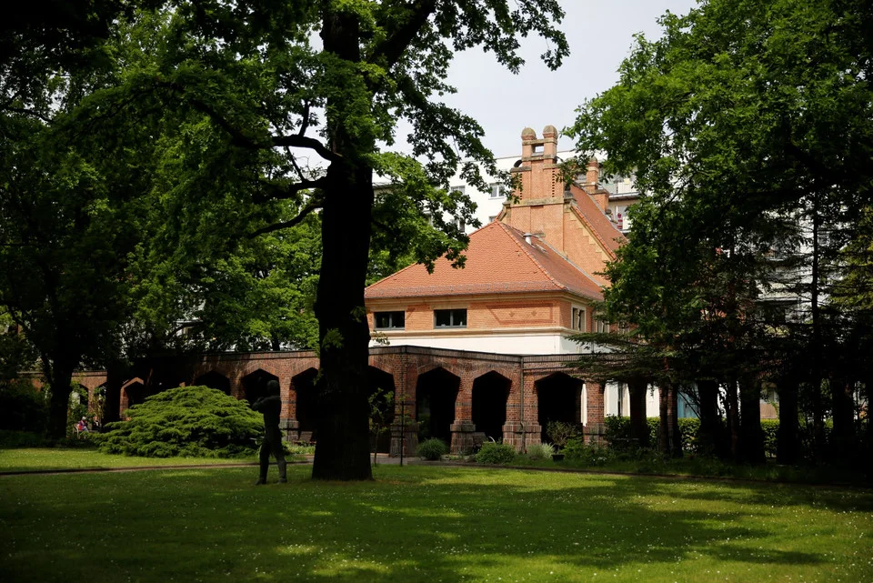 Außenansicht: DRK Pflege- und Seniorenheim „Clara Zetkin“ in Dresden