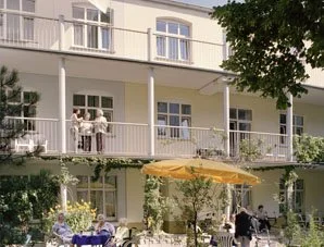 Außenansicht: Zentrum für Betreuung und Pflege Lindenhof Mönchengladbach in Mönchengladbach