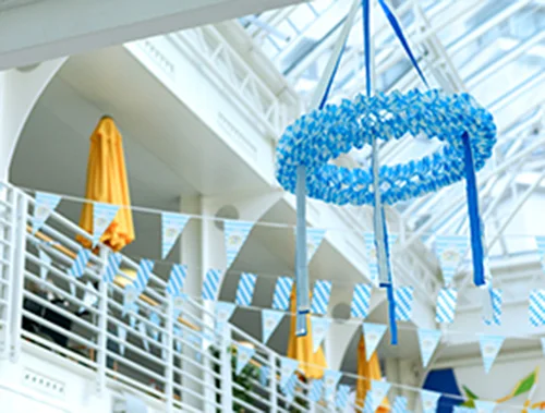 Blick in das Atrium des Johannesstifts in Regensburg