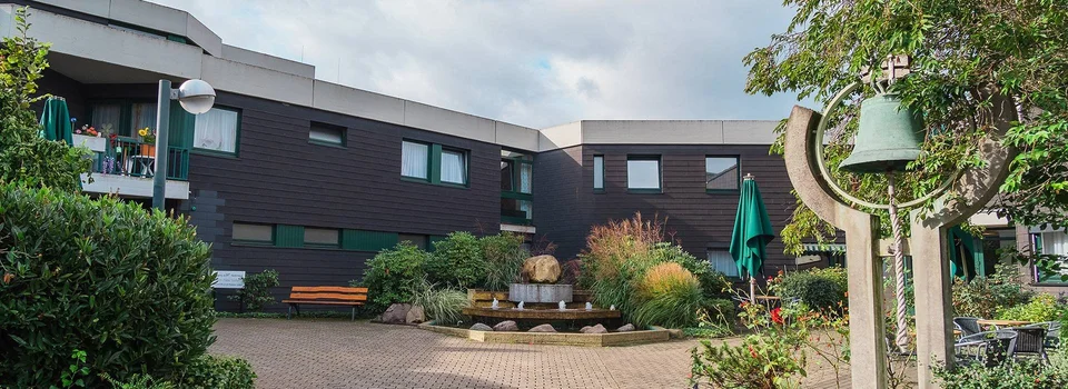 Gartenbereich: CBT-Wohnhaus Peter Hofer in Monheim