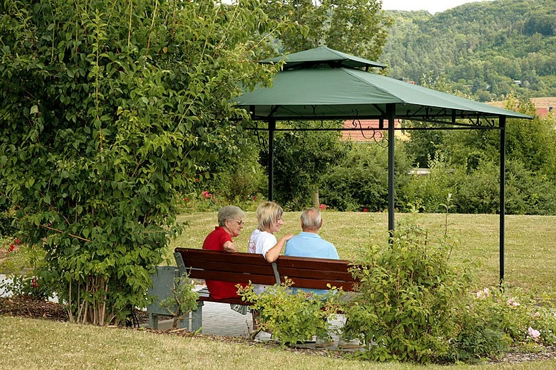 Gartenbereich der Pro Seniore Residenz Bibertal in Bad Bibra