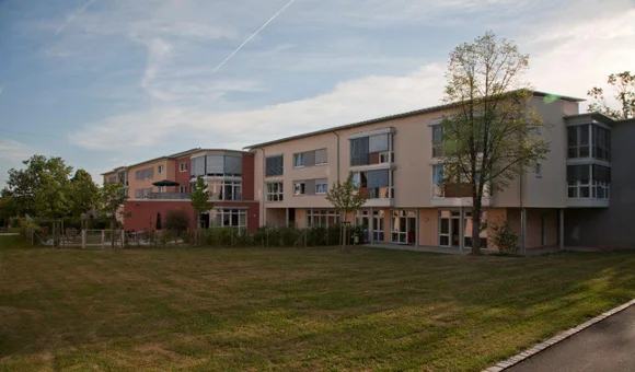Außenansicht: AWO Seniorenzentrum Fasanenhof in Stuttgart