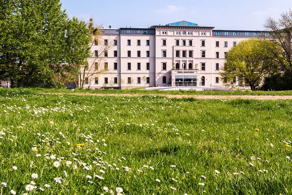 Außenansicht – Vitanas Demenz Centrum Am Schleinufer, Magdeburg