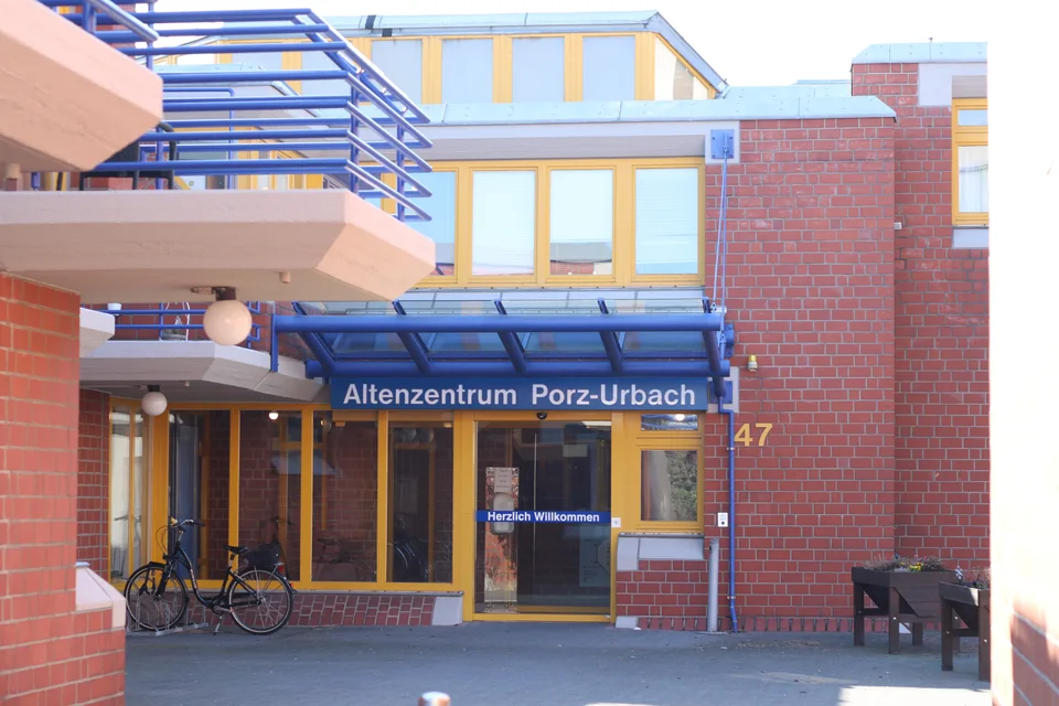 Außenansicht: Altenzentrum Porz-Urbach in Köln