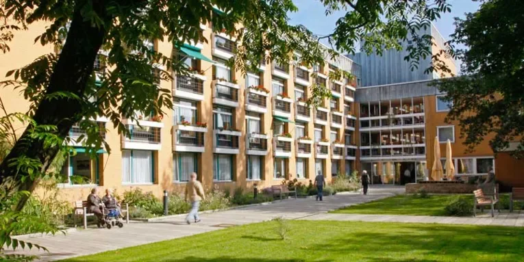 Außenansicht – Seniorenzentrum Willy-Platz-Heim, Hannover
