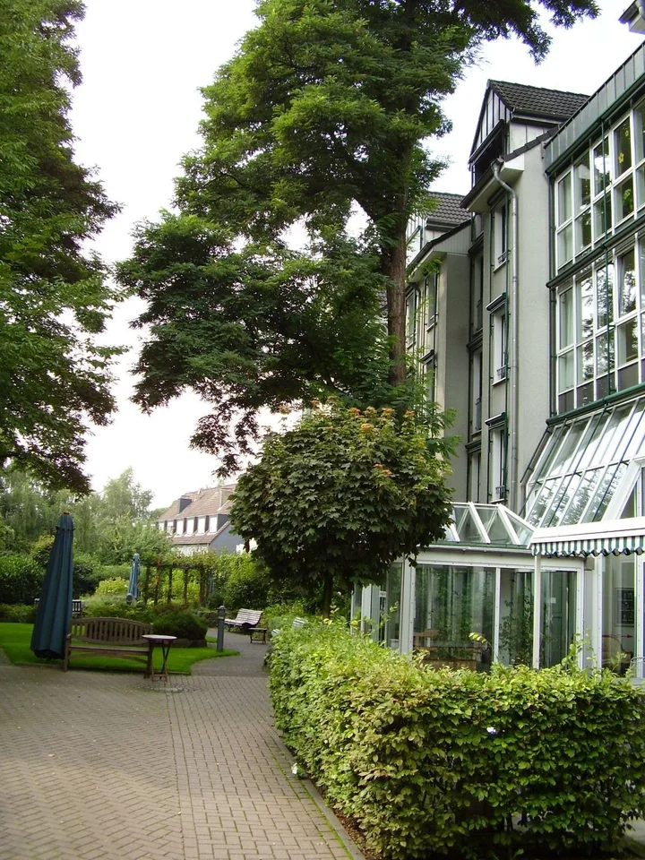 Außenansicht: Waldthausen-Stift in Essen