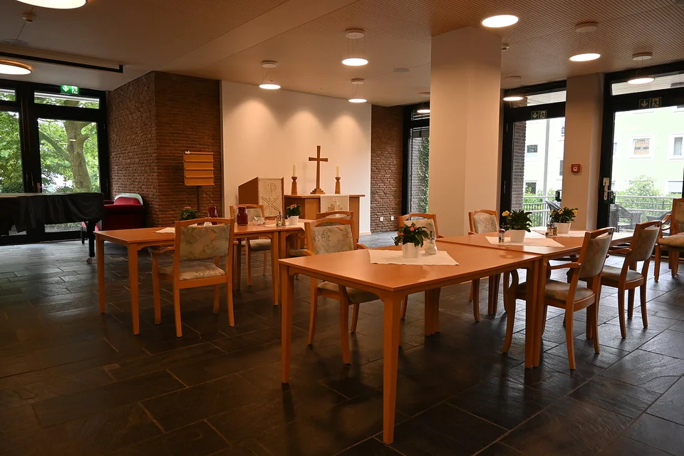 Innenansicht – Ev. Altenzentrum Sennestadt - Ernst Barlach Haus -, Bielefeld