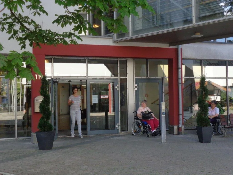 Außenansicht: Wohn- und Begegnungszentrum Zehnthof - vollstationäre Pflege in Dortmund